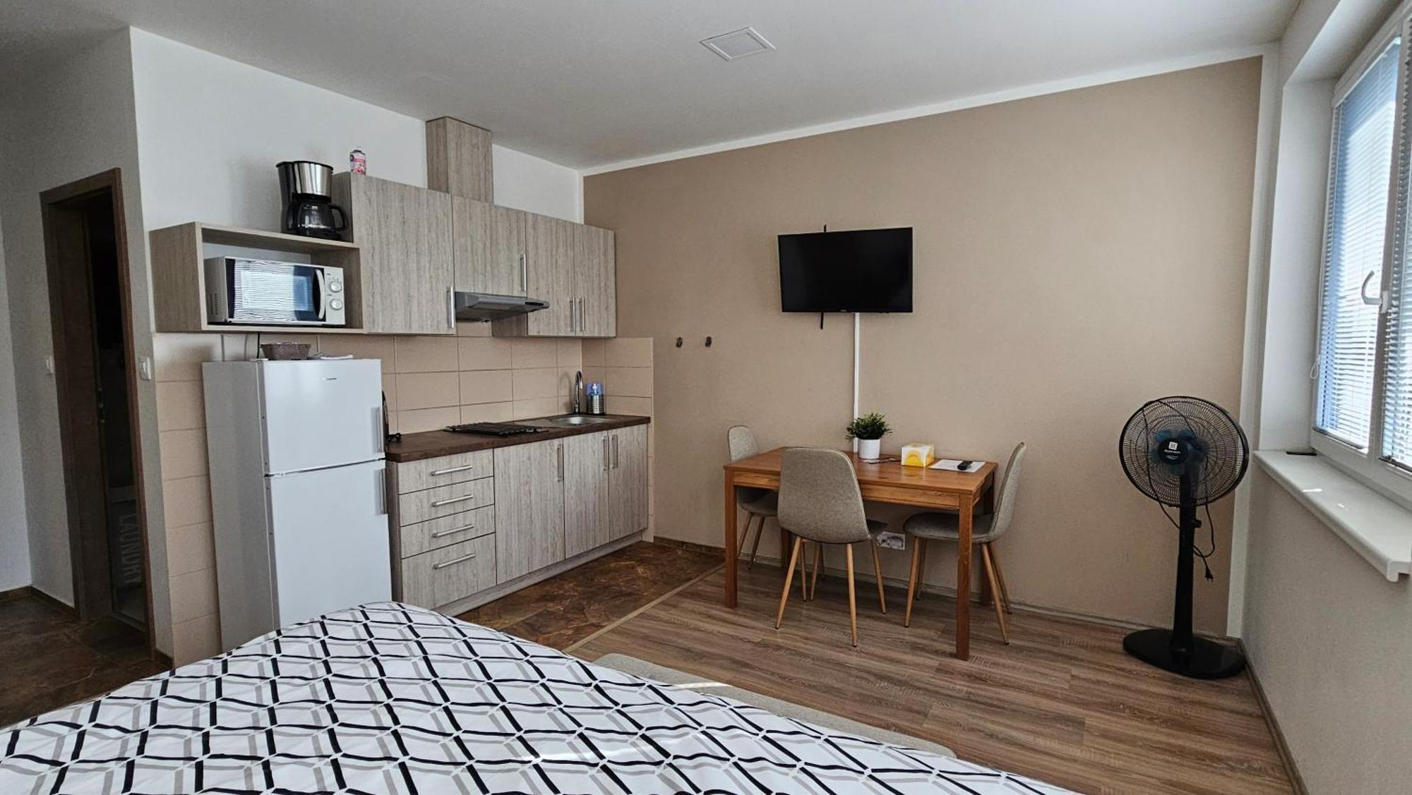 Rezidence Belehradska Apartment Мост Екстериор снимка